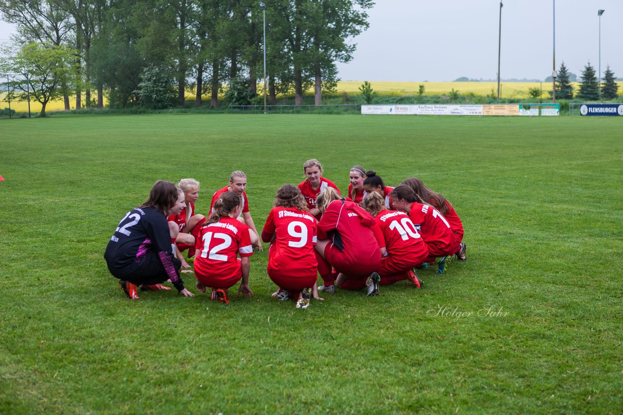 Bild 92 - wCJ SV Steinhorst/Labenz - VfL Oldesloe : Ergebnis: 18:0